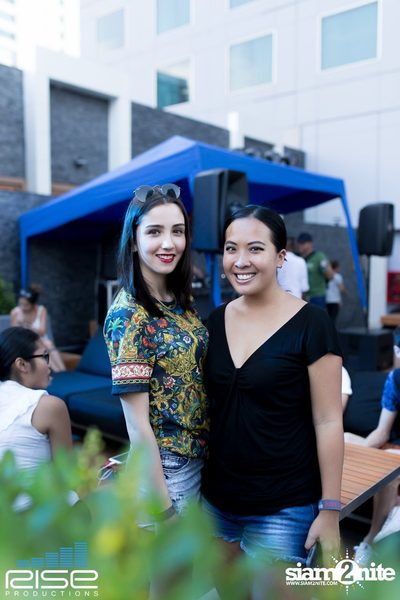 Sapphire Sunset Pool Party at Radisson Blu Plaza — photo 86
