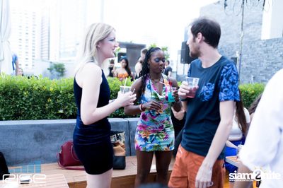 Sapphire Sunset Pool Party at Radisson Blu Plaza — photo 97