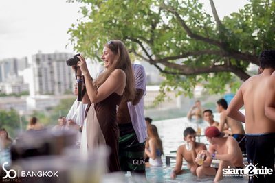 SO POOL PARTY ที่ เดอะ วอเตอร์ คลับ,โซฟิเทล โซ — photo 26