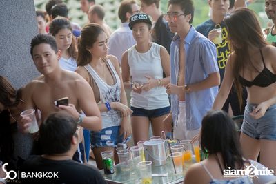 SO POOL PARTY ที่ เดอะ วอเตอร์ คลับ,โซฟิเทล โซ — photo 45