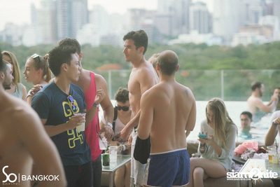 SO POOL PARTY ที่ เดอะ วอเตอร์ คลับ,โซฟิเทล โซ — photo 51