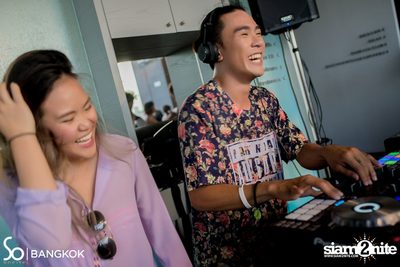 SO POOL PARTY ที่ เดอะ วอเตอร์ คลับ,โซฟิเทล โซ — photo 70