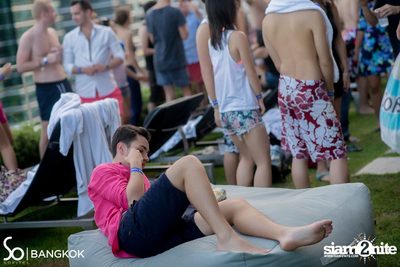 SO POOL PARTY ที่ เดอะ วอเตอร์ คลับ,โซฟิเทล โซ — photo 93