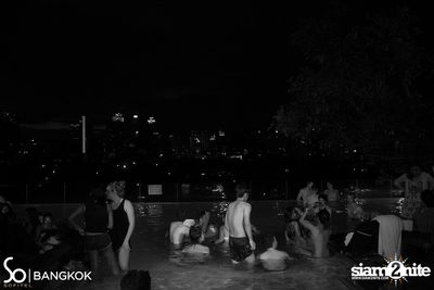 SO POOL PARTY ที่ เดอะ วอเตอร์ คลับ,โซฟิเทล โซ — photo 106