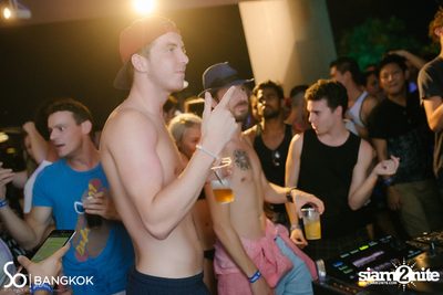SO POOL PARTY ที่ เดอะ วอเตอร์ คลับ,โซฟิเทล โซ — photo 136
