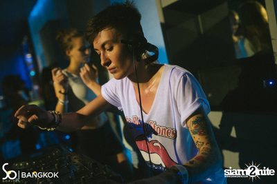 SO POOL PARTY ที่ เดอะ วอเตอร์ คลับ,โซฟิเทล โซ — photo 142