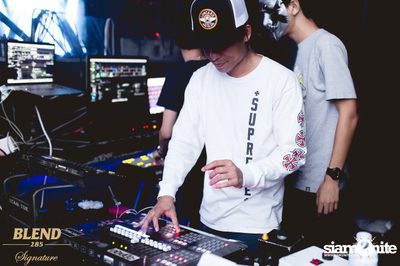 Blend 285 Signature เสนอ Sick Individuals ที่ เซฟเฮ้าส์ — photo 32