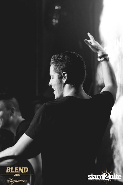 Blend 285 Signature เสนอ Sick Individuals ที่ เซฟเฮ้าส์ — photo 69