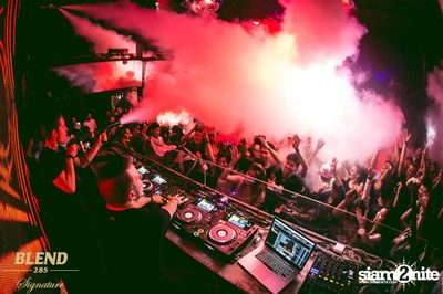 Blend 285 Signature เสนอ Sick Individuals ที่ เซฟเฮ้าส์ — photo 76