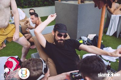 G-Spot Entertainment นำเสนอ Splash Out Pool Party — photo 40