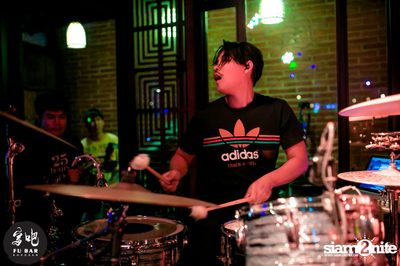 25 Hours Live Concert at Fu Bar, Khaosan Road — photo 107