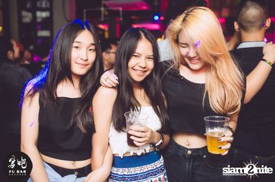 25 Hours Live Concert at Fu Bar, Khaosan Road — photo 119
