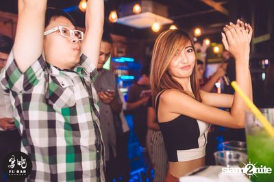 25 Hours Live Concert at Fu Bar, Khaosan Road — photo 129