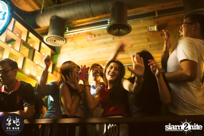 25 Hours Live Concert at Fu Bar, Khaosan Road — photo 135