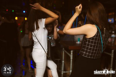 25 Hours Live Concert at Fu Bar, Khaosan Road — photo 136