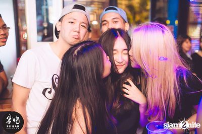 25 Hours Live Concert at Fu Bar, Khaosan Road — photo 140