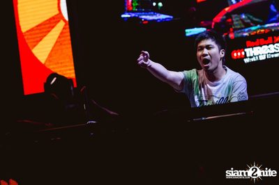Red Bull Thre3Style Thailand 2015 Final at Route 66 — photo 98