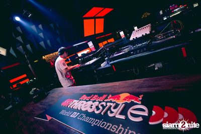 Red Bull Thre3Style Thailand 2015 Final at Route 66 — photo 102