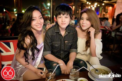 คอนเสิร์ต นิว-จิ๋ว ที่ร้าน 66 สเตชั่น, เลียบด่วนเอกมัย-รามอินทรา — photo 30