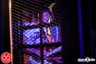 คอนเสิร์ต นิว-จิ๋ว ที่ร้าน 66 สเตชั่น, เลียบด่วนเอกมัย-รามอินทรา — photo 33