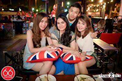 คอนเสิร์ต นิว-จิ๋ว ที่ร้าน 66 สเตชั่น, เลียบด่วนเอกมัย-รามอินทรา — photo 35