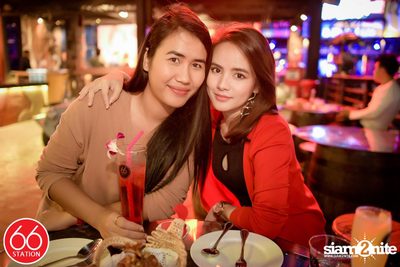 คอนเสิร์ต นิว-จิ๋ว ที่ร้าน 66 สเตชั่น, เลียบด่วนเอกมัย-รามอินทรา — photo 42