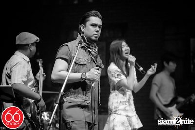 คอนเสิร์ต นิว-จิ๋ว ที่ร้าน 66 สเตชั่น, เลียบด่วนเอกมัย-รามอินทรา — photo 53