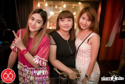 คอนเสิร์ต นิว-จิ๋ว ที่ร้าน 66 สเตชั่น, เลียบด่วนเอกมัย-รามอินทรา — photo 68