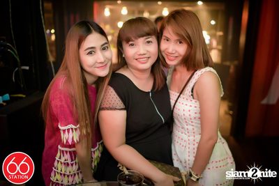 คอนเสิร์ต นิว-จิ๋ว ที่ร้าน 66 สเตชั่น, เลียบด่วนเอกมัย-รามอินทรา — photo 69