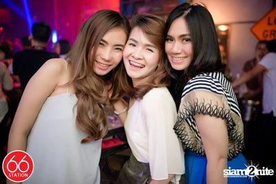 คอนเสิร์ต นิว-จิ๋ว ที่ร้าน 66 สเตชั่น, เลียบด่วนเอกมัย-รามอินทรา — photo 74