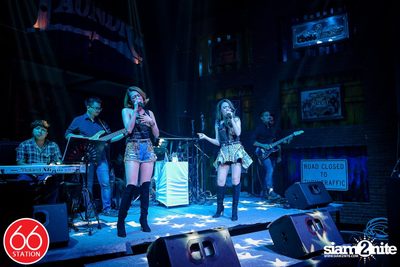คอนเสิร์ต นิว-จิ๋ว ที่ร้าน 66 สเตชั่น, เลียบด่วนเอกมัย-รามอินทรา — photo 100
