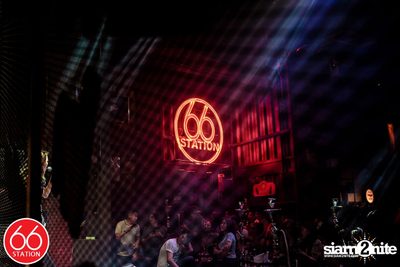 คอนเสิร์ต นิว-จิ๋ว ที่ร้าน 66 สเตชั่น, เลียบด่วนเอกมัย-รามอินทรา — photo 102