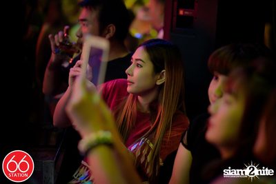 คอนเสิร์ต นิว-จิ๋ว ที่ร้าน 66 สเตชั่น, เลียบด่วนเอกมัย-รามอินทรา — photo 107