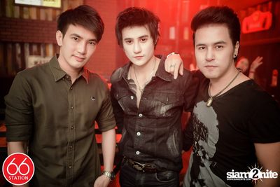 คอนเสิร์ต นิว-จิ๋ว ที่ร้าน 66 สเตชั่น, เลียบด่วนเอกมัย-รามอินทรา — photo 149