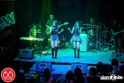 คอนเสิร์ต นิว-จิ๋ว ที่ร้าน 66 สเตชั่น, เลียบด่วนเอกมัย-รามอินทรา — photo 154