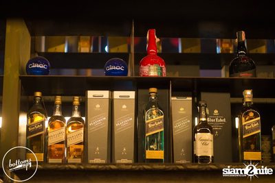 Saturday Night at BottomsUp, Thonglor — photo 11