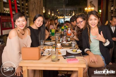 Saturday Night at BottomsUp, Thonglor — photo 19