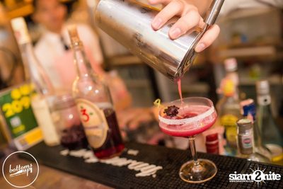 Saturday Night at BottomsUp, Thonglor — photo 90