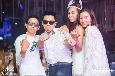 o.k.s.b. TOGETHER at NARZ Bangkok, Sukhumvit Soi 23 — photo 17