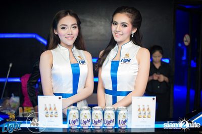 SYNCHR8NISM featuring Sherry Wang ที่ร้าน เซฟ เฮ้าส์ — photo 7