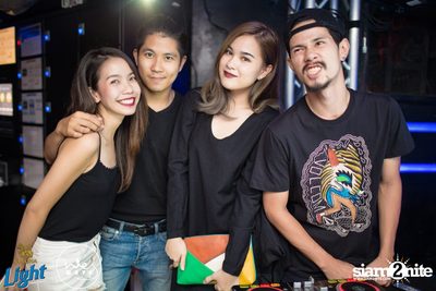 SYNCHR8NISM featuring Sherry Wang ที่ร้าน เซฟ เฮ้าส์ — photo 11