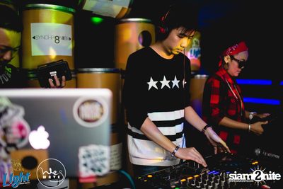 SYNCHR8NISM featuring Sherry Wang ที่ร้าน เซฟ เฮ้าส์ — photo 13