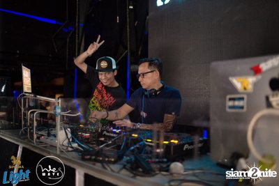 SYNCHR8NISM featuring Sherry Wang ที่ร้าน เซฟ เฮ้าส์ — photo 98