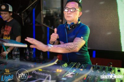 SYNCHR8NISM featuring Sherry Wang ที่ร้าน เซฟ เฮ้าส์ — photo 100