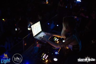 SYNCHR8NISM featuring Sherry Wang ที่ร้าน เซฟ เฮ้าส์ — photo 145