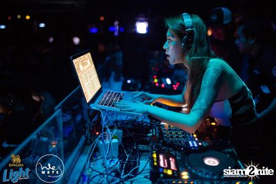 SYNCHR8NISM featuring Sherry Wang ที่ร้าน เซฟ เฮ้าส์ — photo 146