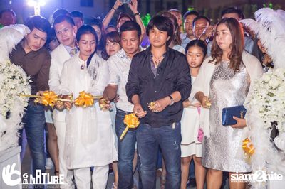 Grand Opening Party with POTATO at Signature Pub — photo 60
