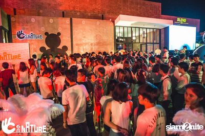 Grand Opening Party with POTATO at Signature Pub — photo 64
