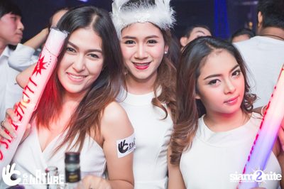 Grand Opening Party with POTATO at Signature Pub — photo 129