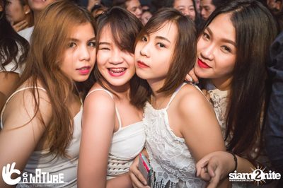 Grand Opening Party with POTATO at Signature Pub — photo 193